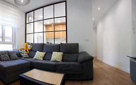 Moderno Piso En Oviedo By Bebalmy
